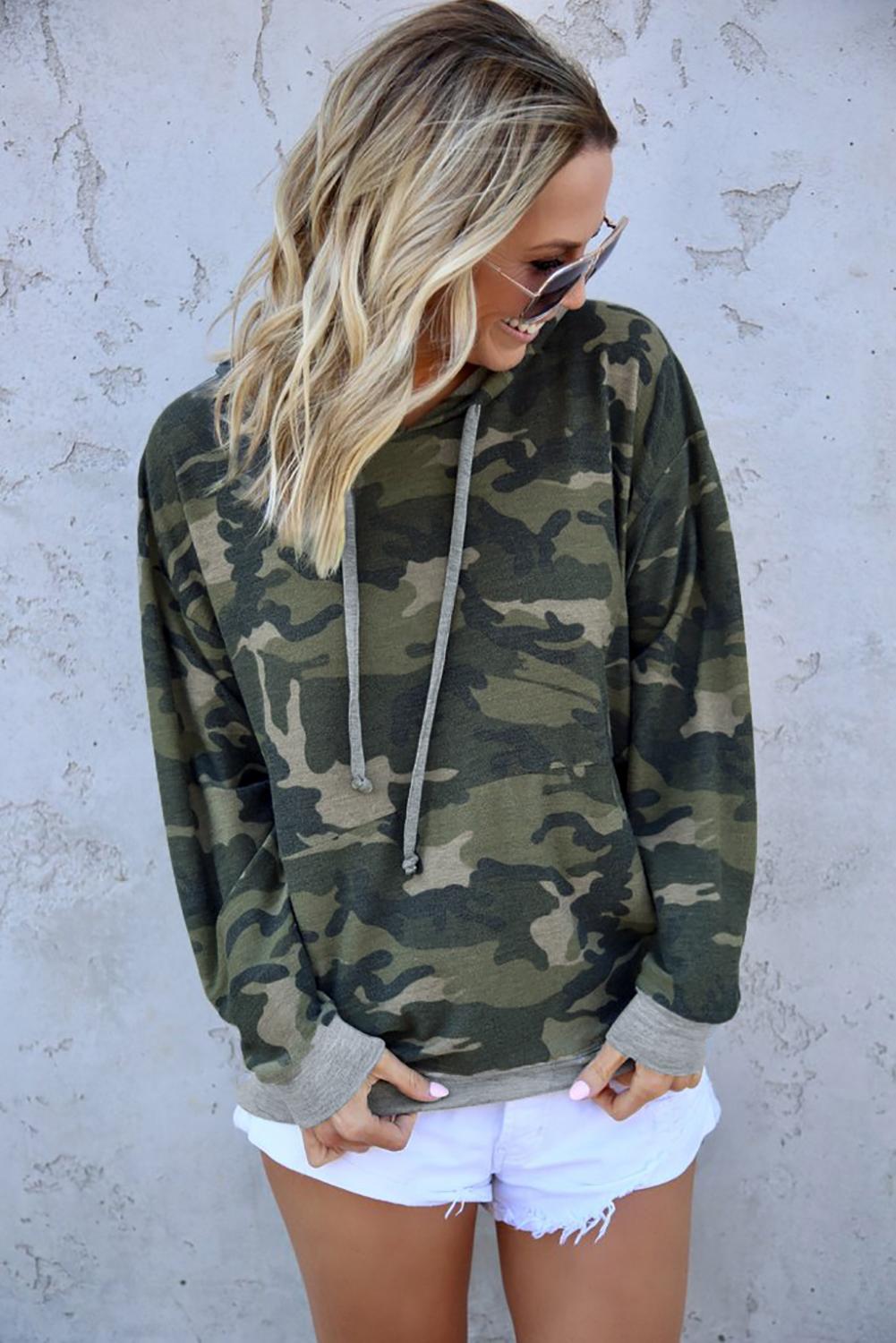 US$ 14.04 Green Camo Print Pullover Hoodie Wholesale