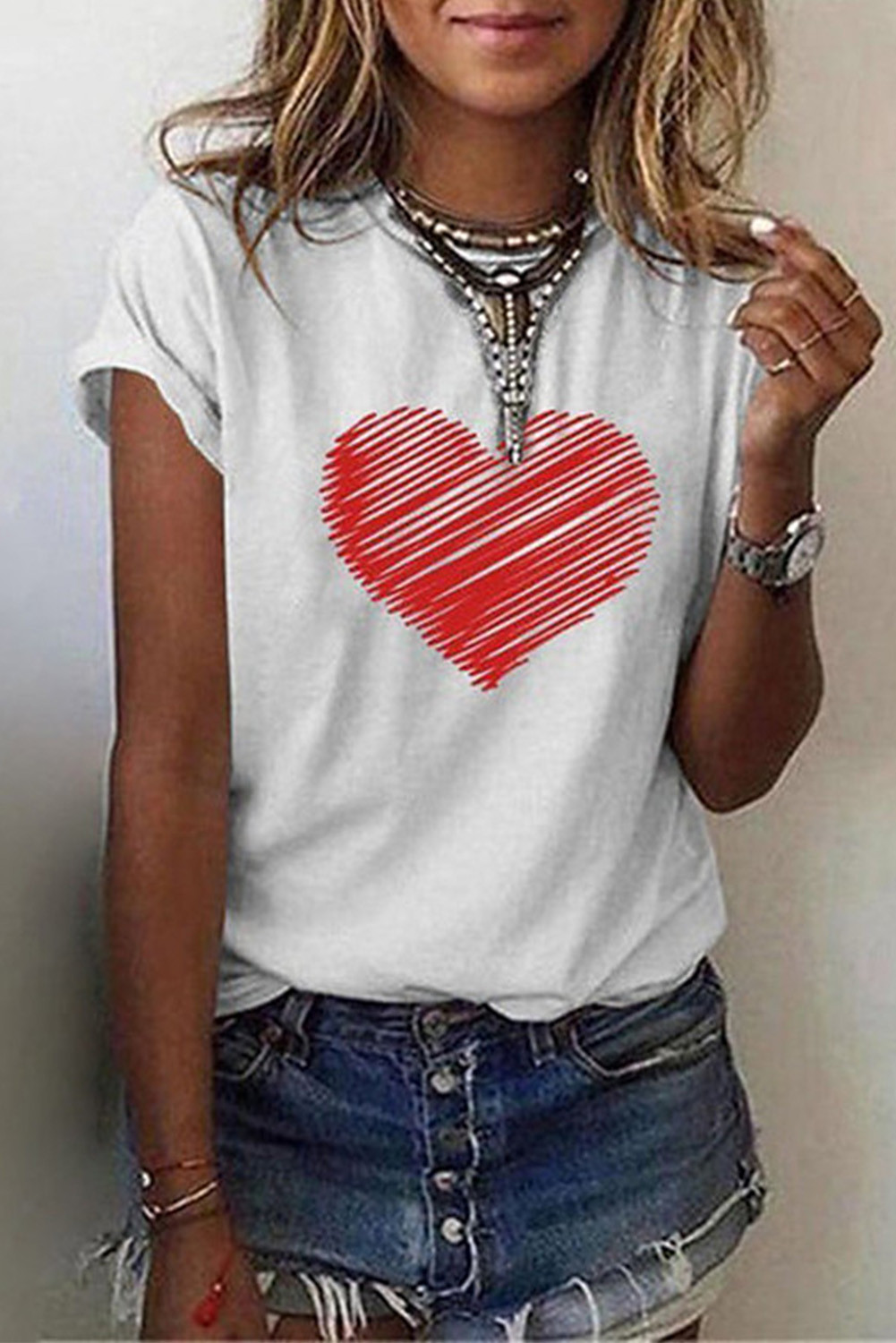 US$ 7.02 White Heart-shaped Print Short Sleeve T-shirt Wholesale